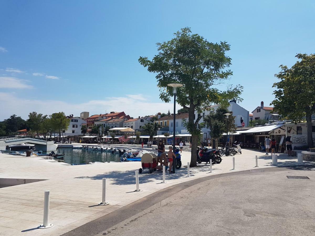 Apartmán Vijon Njivice Exteriér fotografie