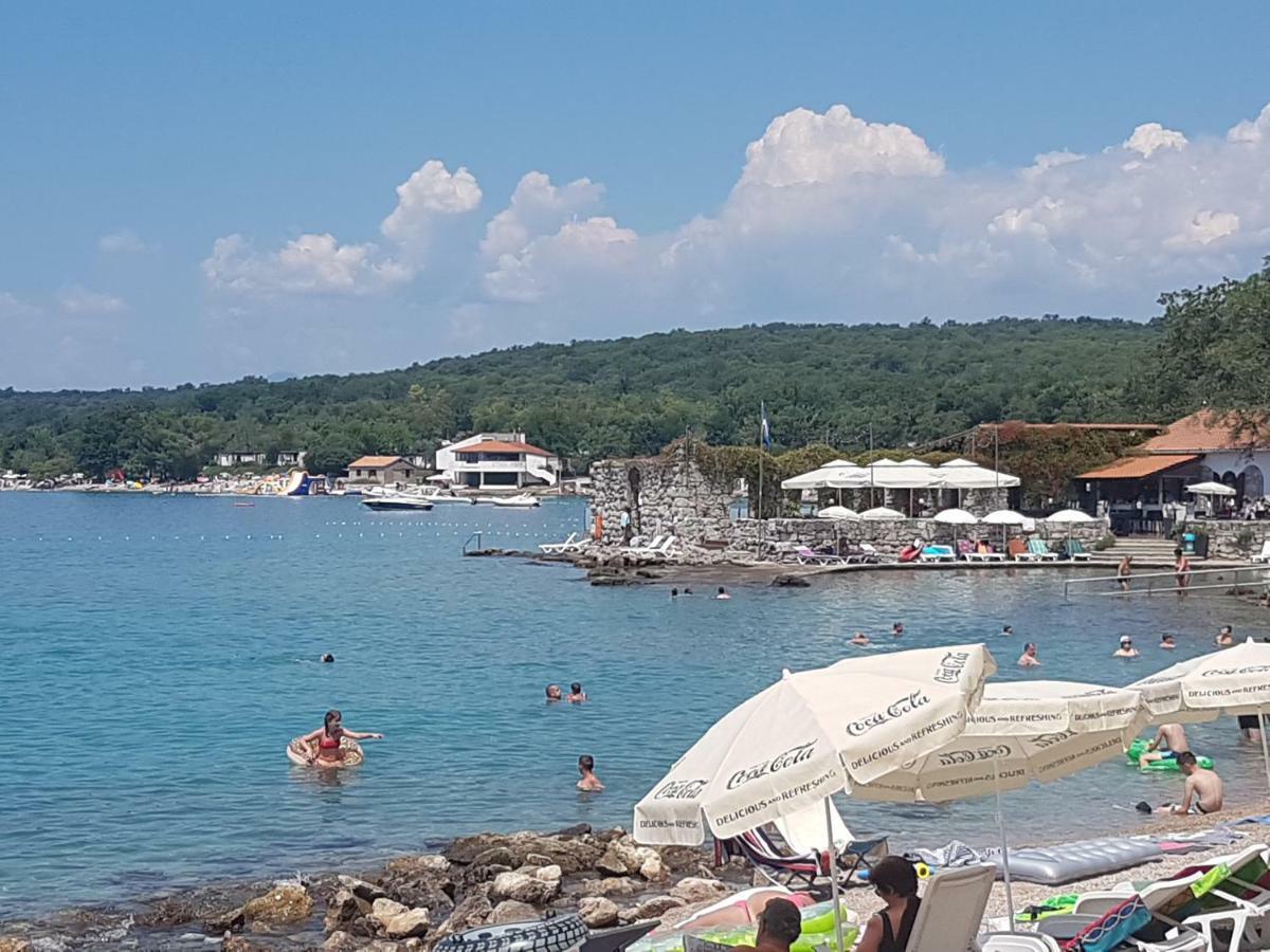 Apartmán Vijon Njivice Exteriér fotografie