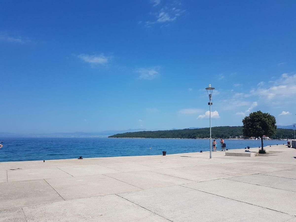 Apartmán Vijon Njivice Exteriér fotografie