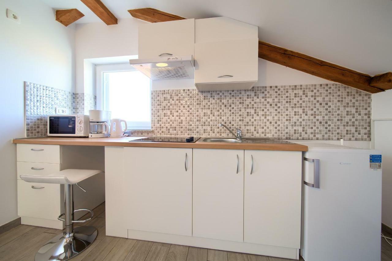Apartmán Vijon Njivice Exteriér fotografie