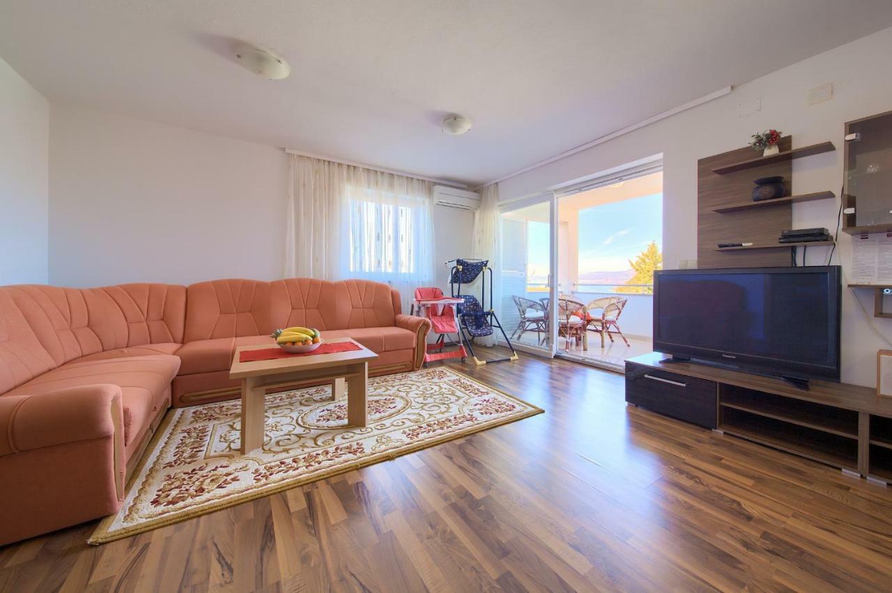 Apartmán Vijon Njivice Exteriér fotografie