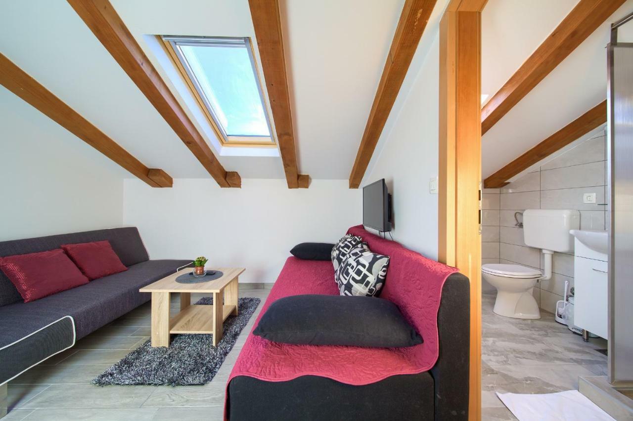 Apartmán Vijon Njivice Exteriér fotografie